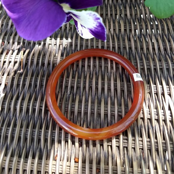 vintage 70s solid red agate bangle bracelet NWT 🎈HOST PICK🎈 - Picture 1 of 5